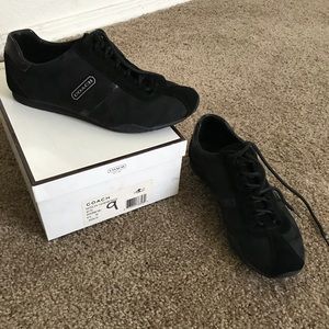Coach Shoes - Black Coach Katelyn Sneakers Size 9 Coach Shoes - Black Coach Katelyn Sneakers Size 9